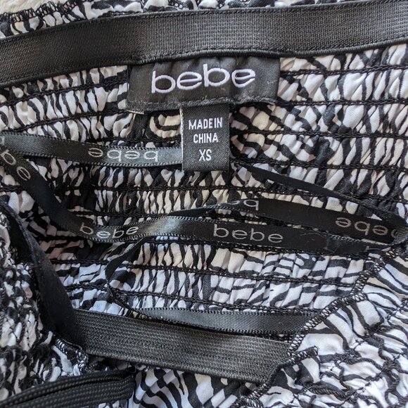 Bebe Black & White Ruched top Dress with gathered tiers Size XS - Picture 5 of 6